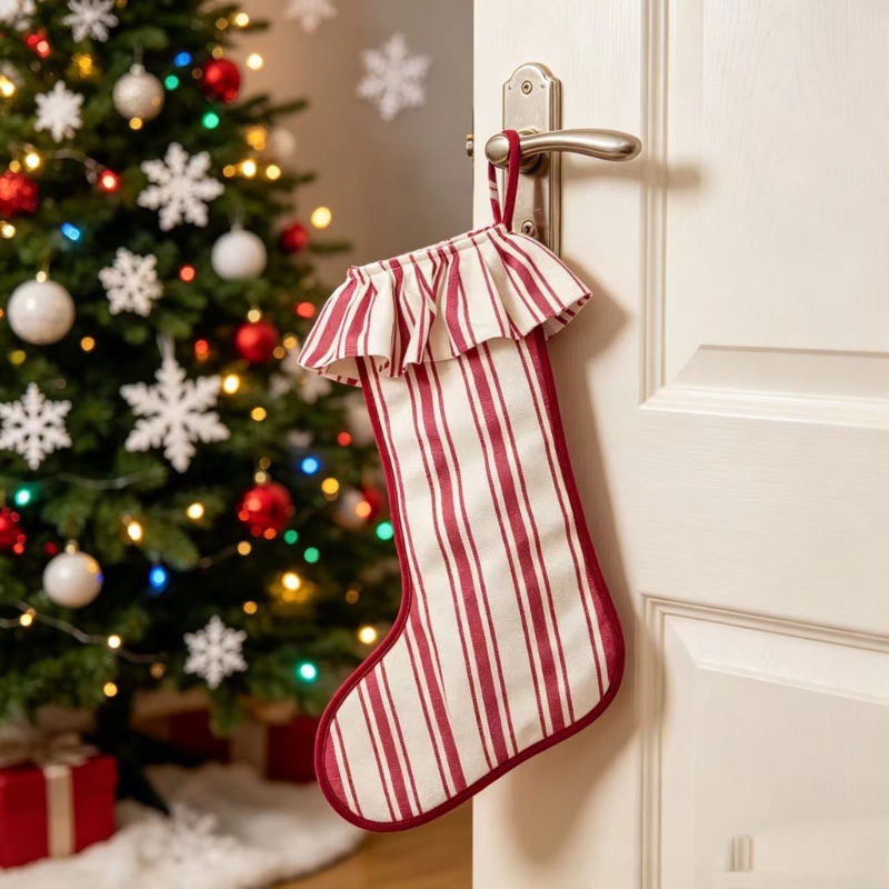 Giáng Sinh Vớ Váy Lót Họa Tiết - đánh giá và giá Christmas Stocking Hanging